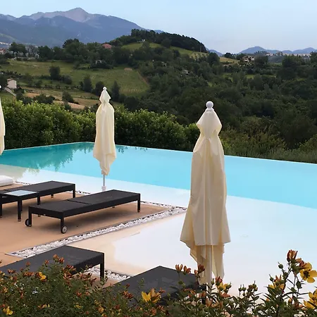 Relais Chalons D'orange Hotel 4*